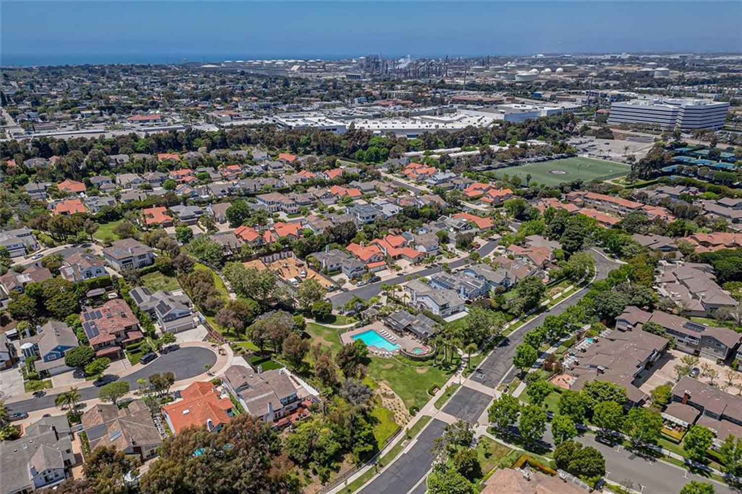 Manhattan Village Estate homes drone photo - hero